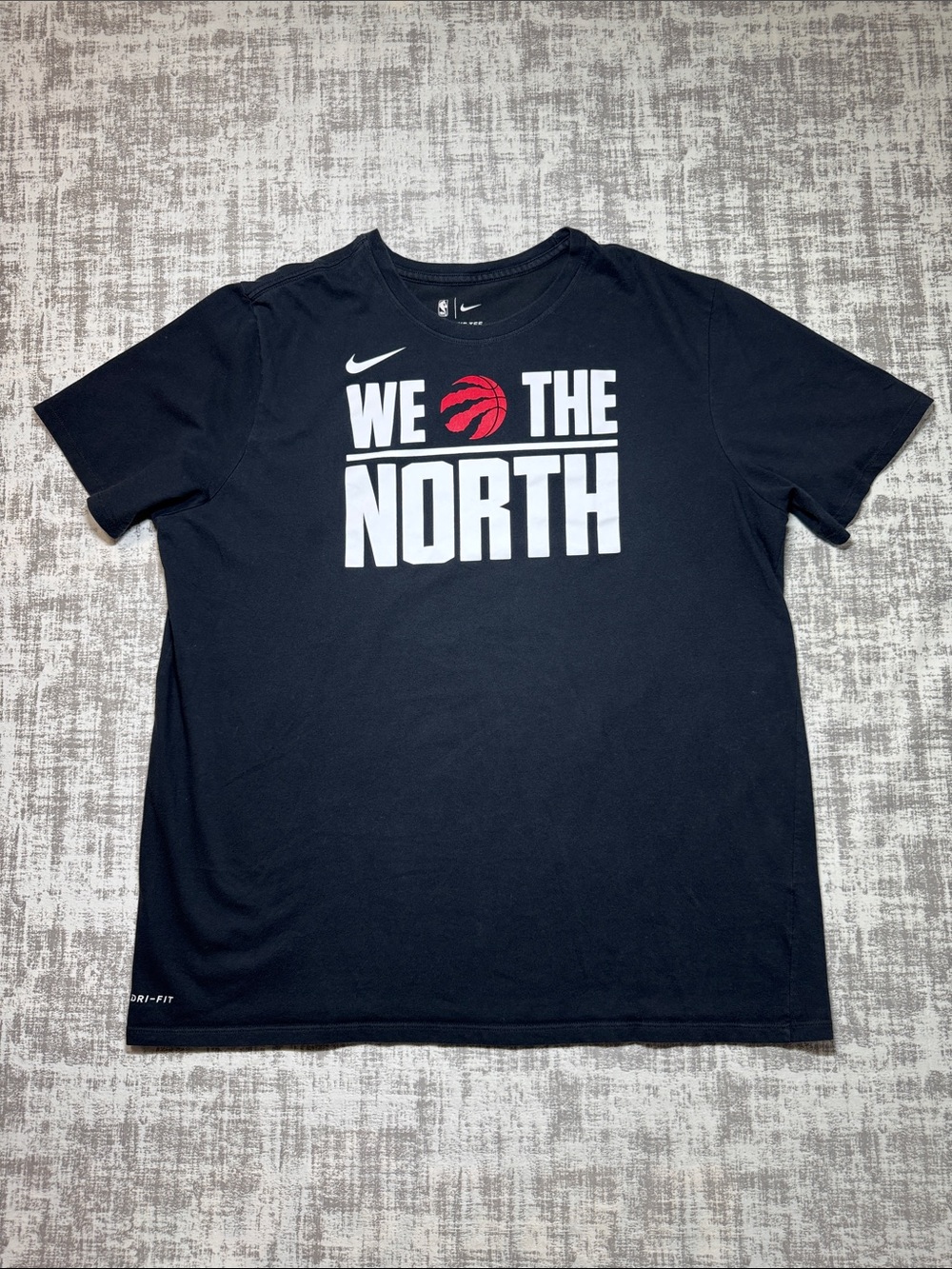 Nike Men’s Black Graphic ‘We The North’ Tee with Red Logo sz XXL 29.5X25PTP